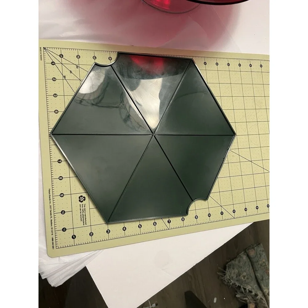 Piatto Bakery Green Hexagon Divider For The Piatto Bakery Box  EUC